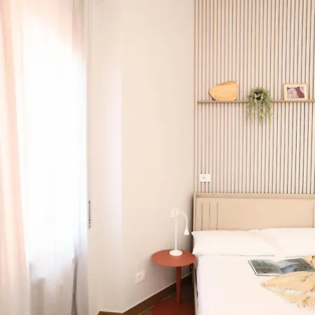 Mira Bloom - Metro 2 Passi - Duomo E Linate Direttamente - Ac - Balcone *